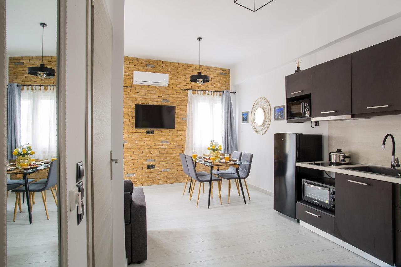 Deluxe Town Hall Square Flat In Historical Center 3 Daire Korfu